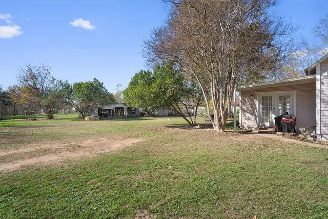 $159,000 | 523 Old Highway 20, McDade, TX 78650