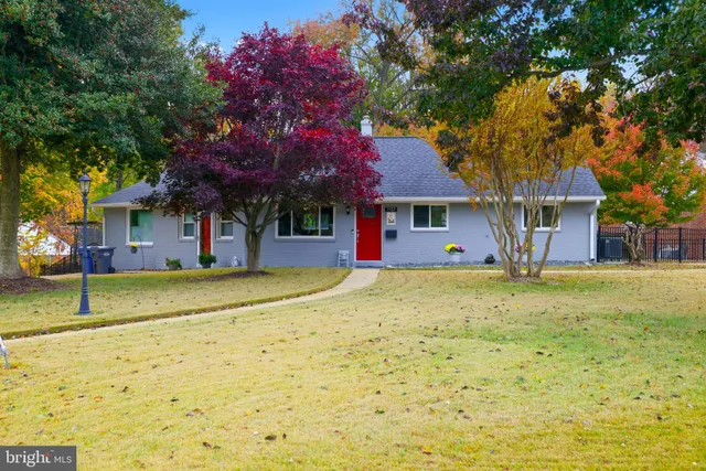 $3,400 | 7137 Murray Lane, Annandale, VA 22003