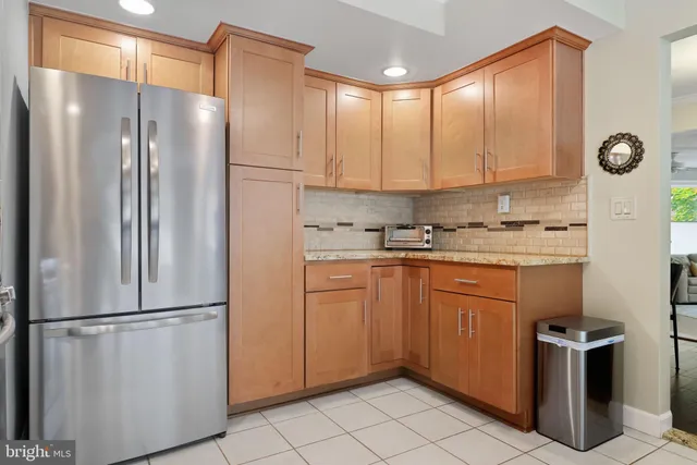 $3,400 | 7137 Murray Lane, Annandale, VA 22003