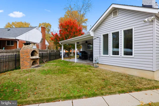 $3,400 | 7137 Murray Lane, Annandale, VA 22003