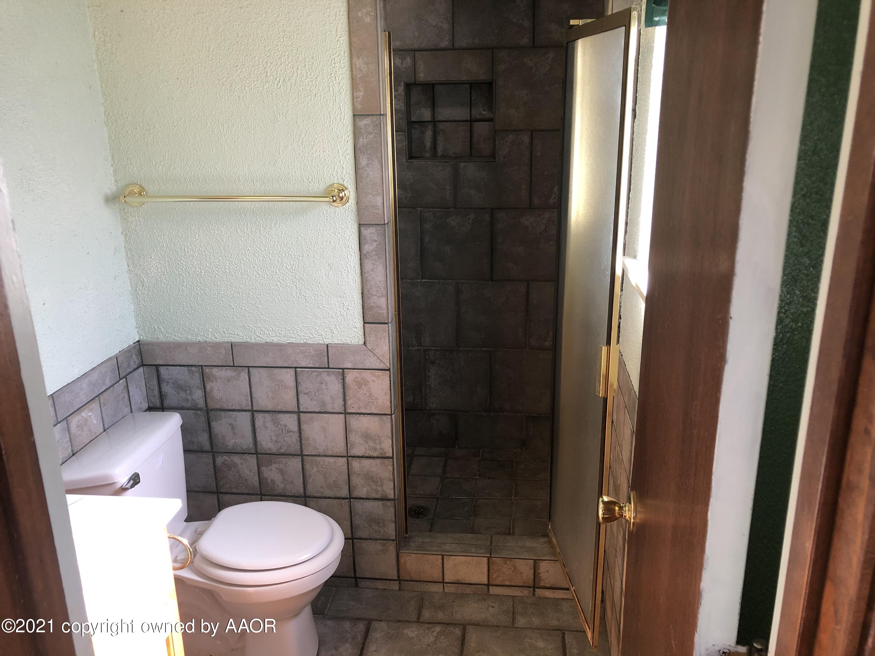 5216 South Fannin Street Amarillo, TX 79110 - Photo 14 of 17 5216 S FANNIN
