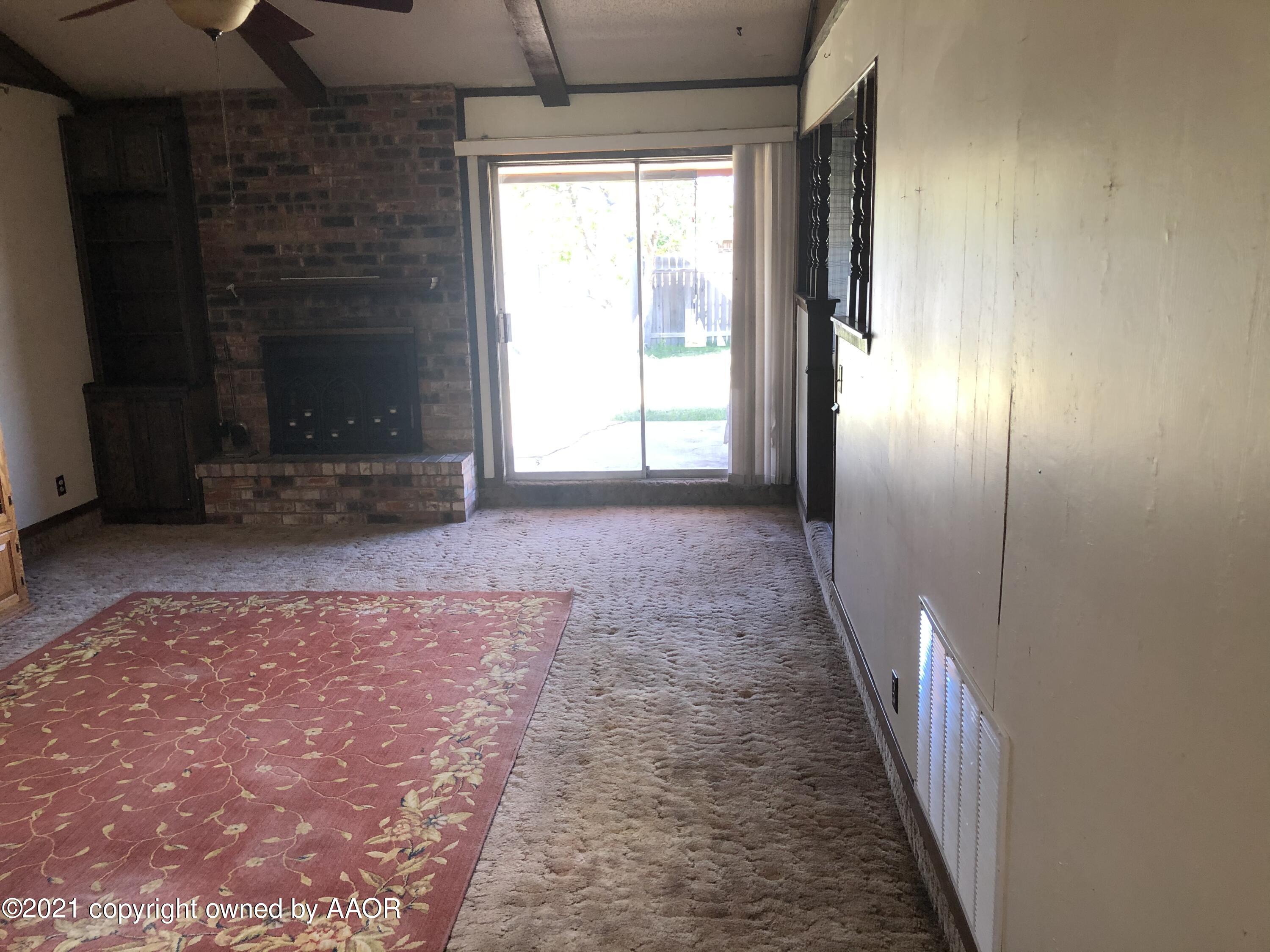 5216 South Fannin Street Amarillo, TX 79110 - Photo 3 of 17 5216 S FANNIN