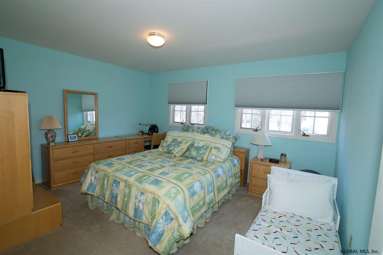 142 Darroch Road Bethlehem, NY 12054 - Photo 18 of 25 Photo 18