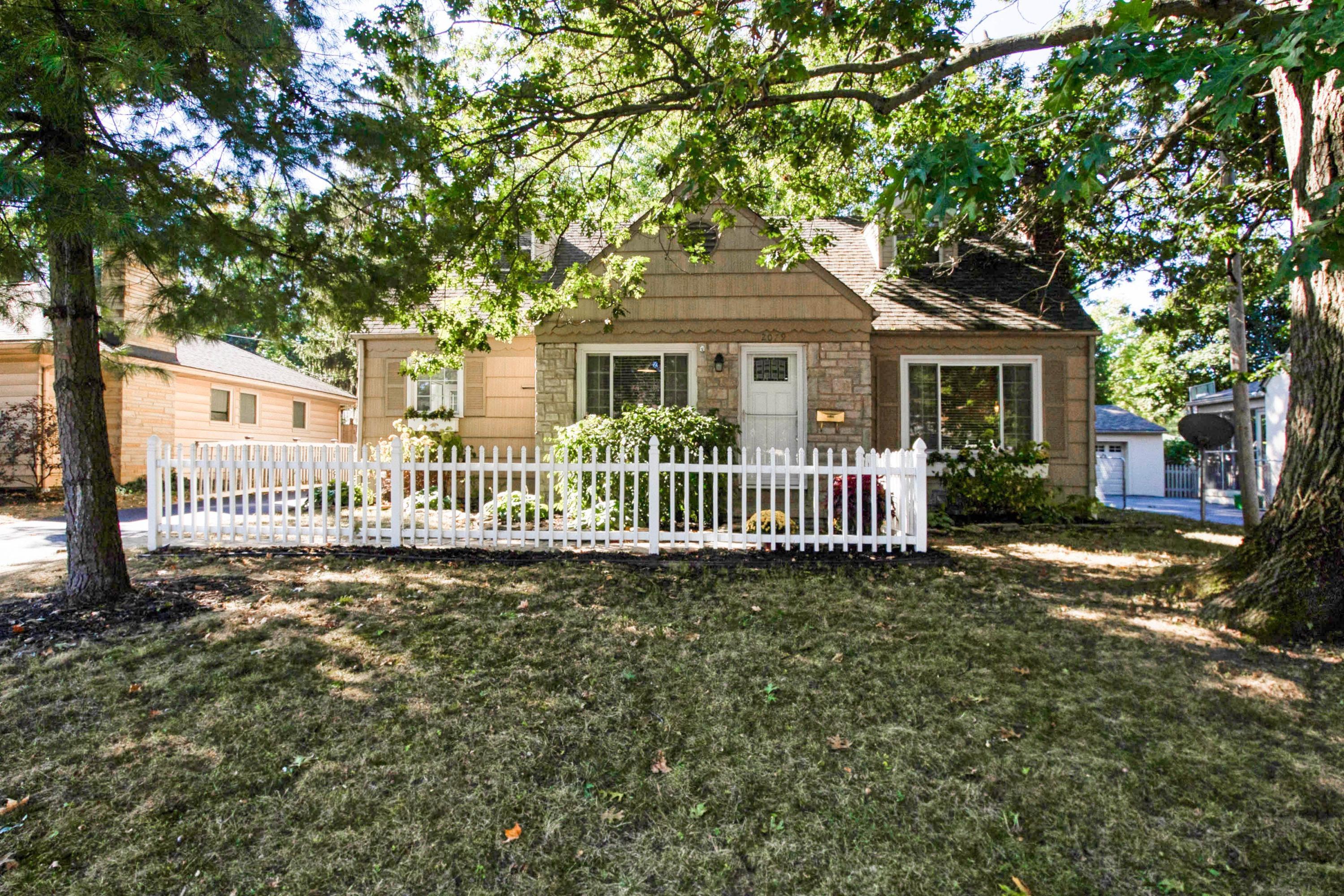 2079 Milden Road Columbus, OH 43221 - Photo 1 of 43