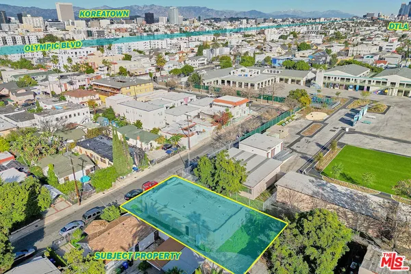 $1,295,000 | 3030 West 12th Place, Los Angeles, CA 90006