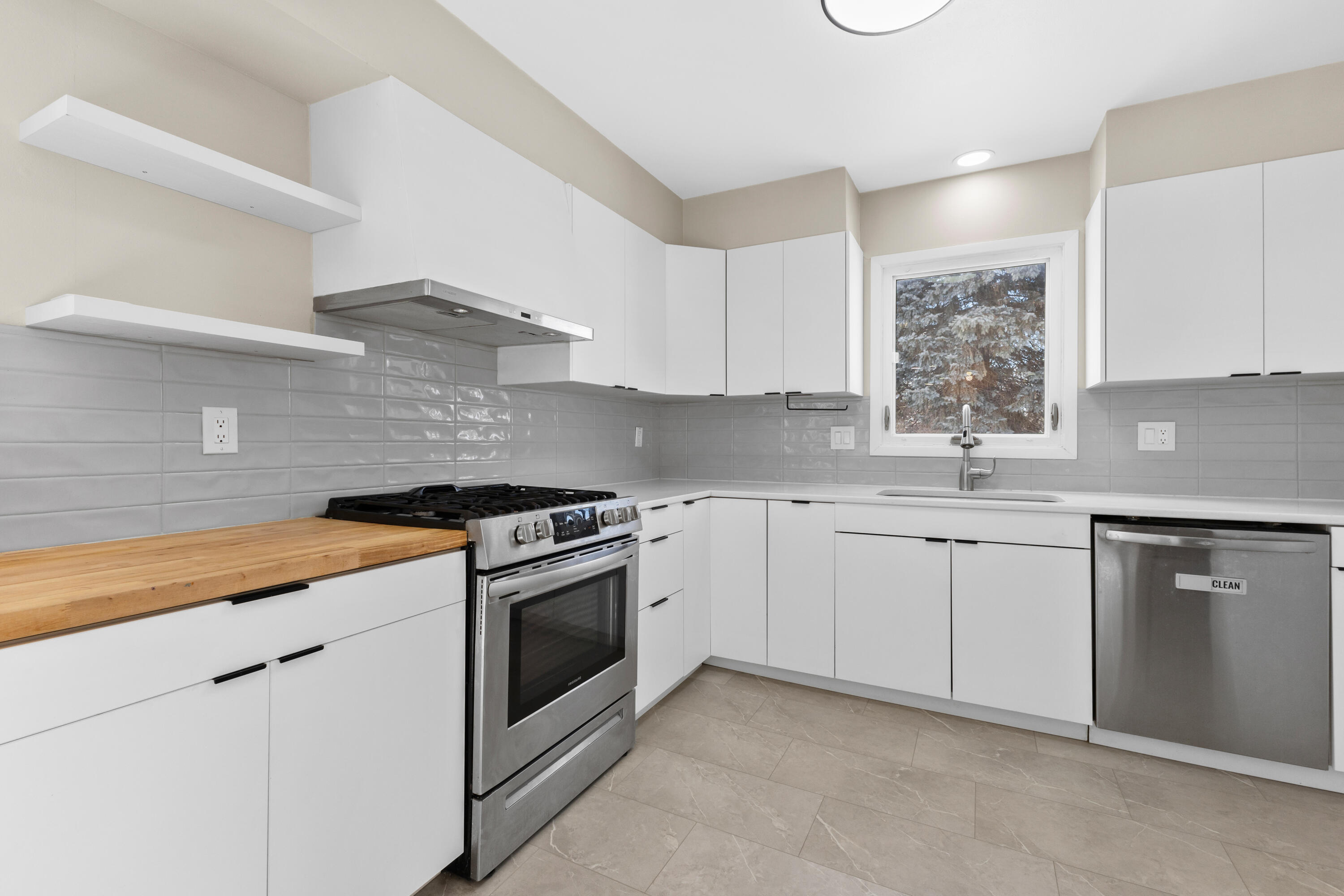 6609 Radburn Lane Greendale, WI 53129 - Photo 11 of 35 Kitchen