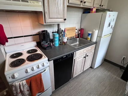 $2,400 | 206 Chestnut Hill Avenue, Unit 9, Boston, MA 02135