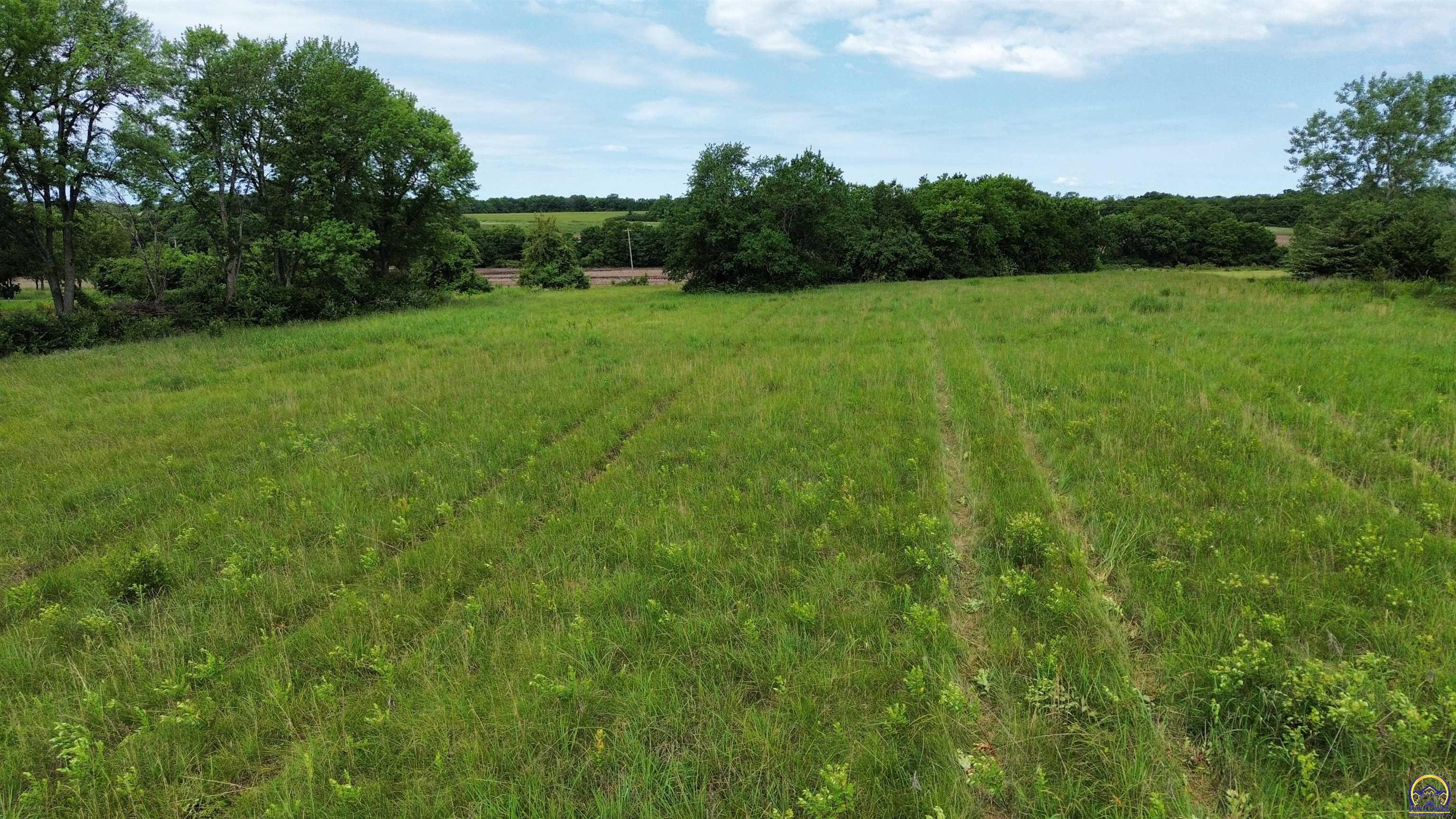 5500 Southeast Stanley Road Tecumseh, KS 66542 - Photo 12 of 14