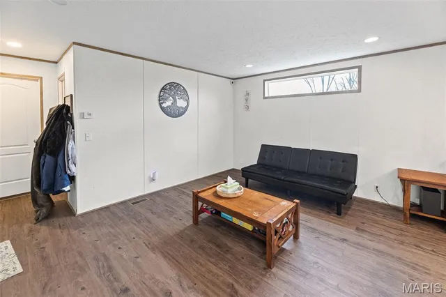 $140,000 | 21315 North Emerald Road, Carlyle, IL 62231