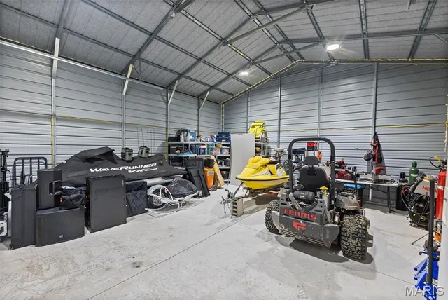 $140,000 | 21315 North Emerald Road, Carlyle, IL 62231