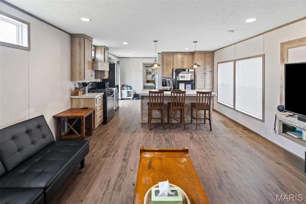 $125,000 | 21315 North Emerald Road, Carlyle, IL 62231