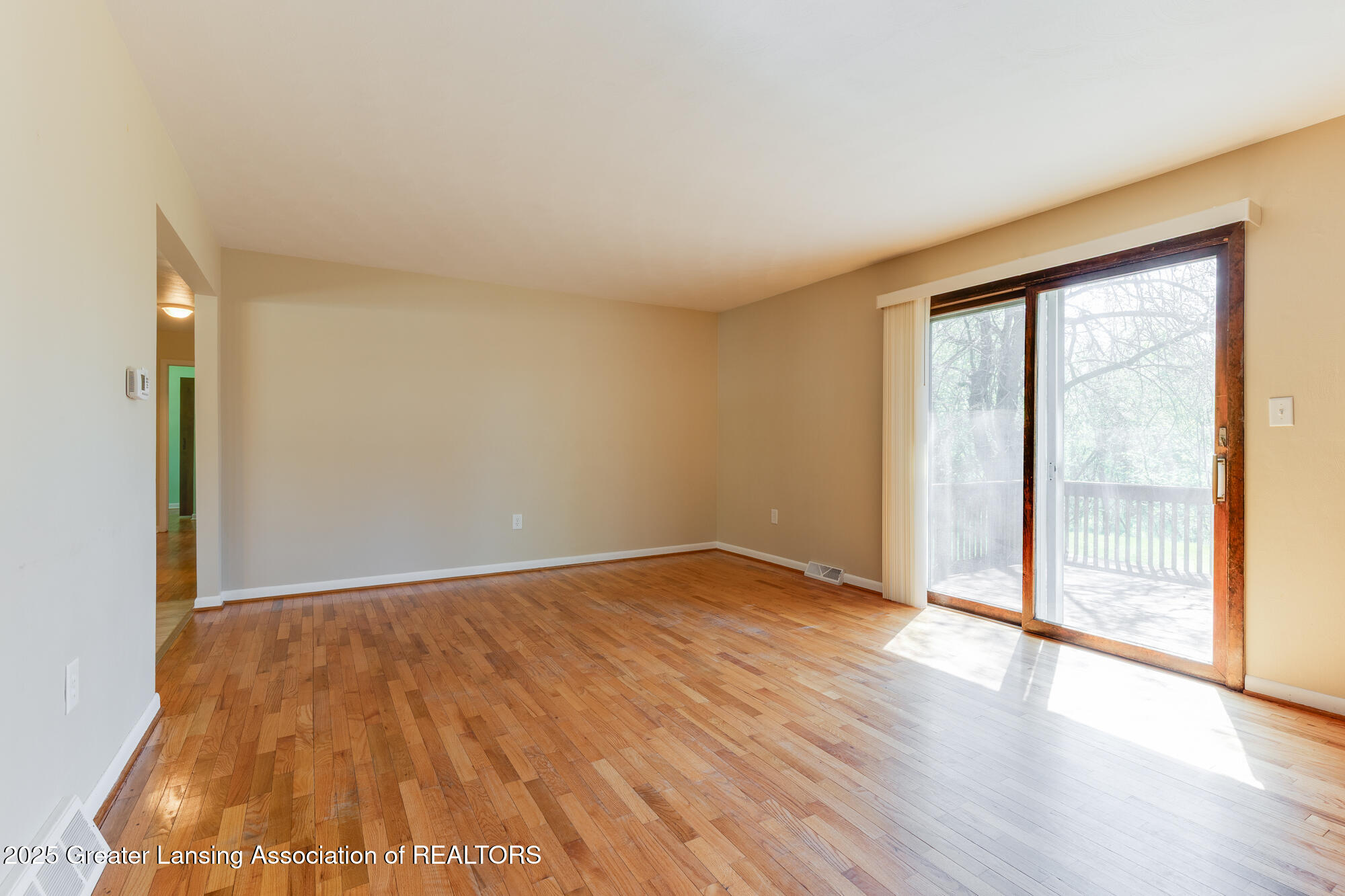 1508 South Canal Road Lansing, MI 48917 - Photo 19 of 55 1508_S_Canal_PAUL-37