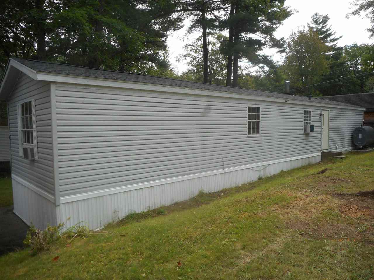 139 Rockingham Road, Unit 8 Derry, NH 03038 - Photo 13 of 14