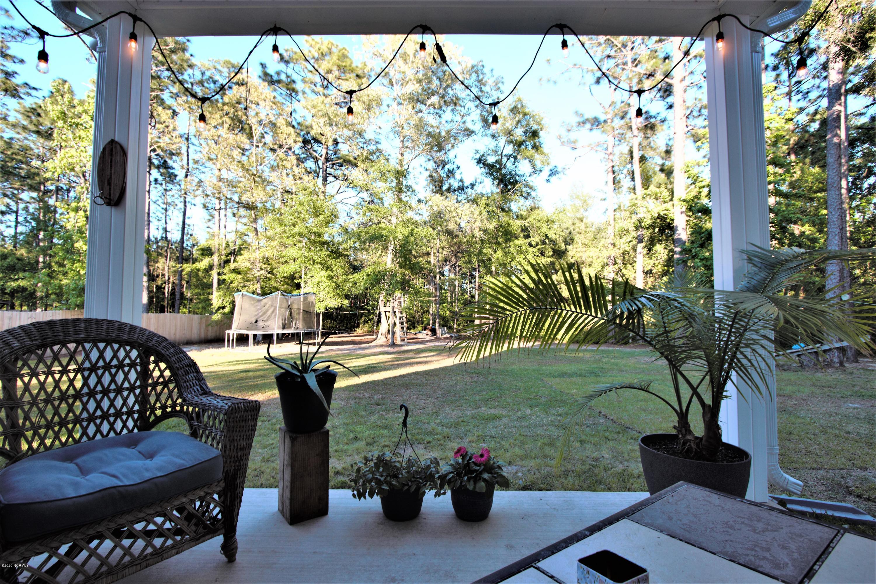 279 Harrison Creek Road Rocky Point, NC 28457 - Photo 9 of 52 IMG_7788 (2)