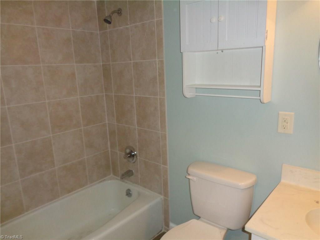 2005 Three Meadows Road Greensboro, NC 27455 - Photo 17 of 23 Gallery Image 17