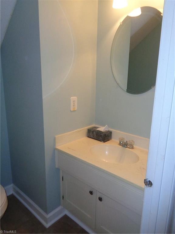2005 Three Meadows Road Greensboro, NC 27455 - Photo 19 of 23 Gallery Image 19