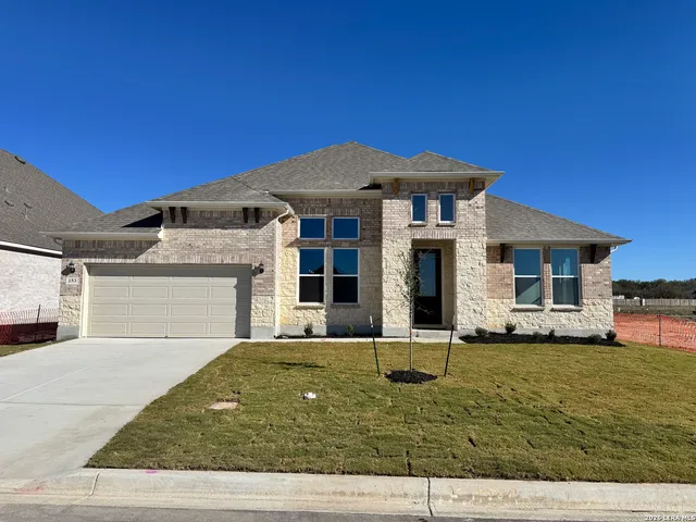 $589,990 | 153 Megans Point, Castroville, TX 78009