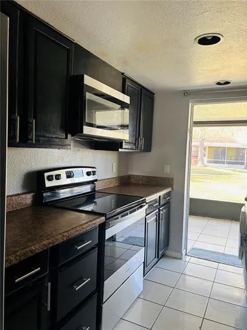 $217,777 | 28 Las Palmas Way, Kissimmee, FL 34743