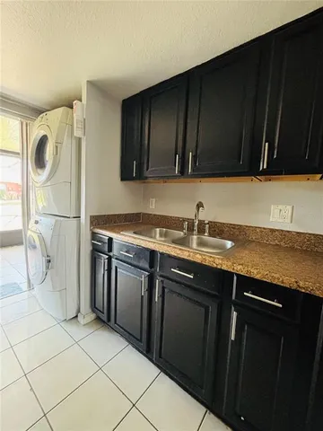 $217,777 | 28 Las Palmas Way, Kissimmee, FL 34743