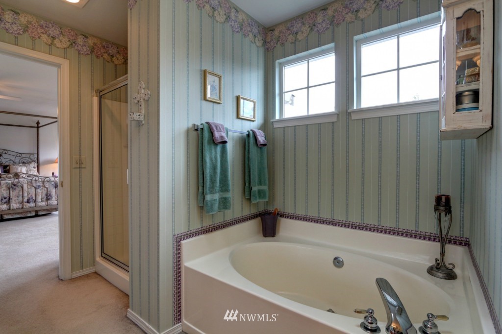 5031 Northeast 4th Place Renton, WA 98059 - Photo 14 of 15