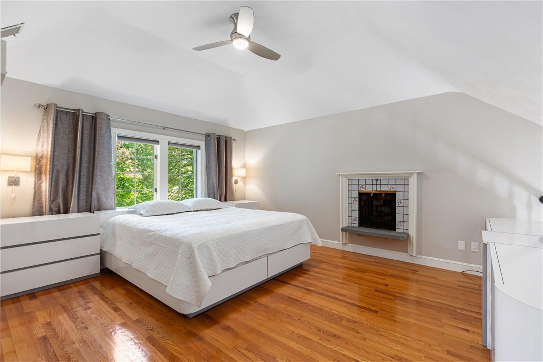 7 Kings Row Cumberland, RI 02864 - Photo 36 of 50