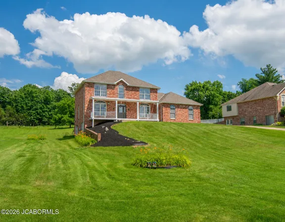 $665,000 | 2811 Foxdale Drive, Jefferson City, MO 65109
