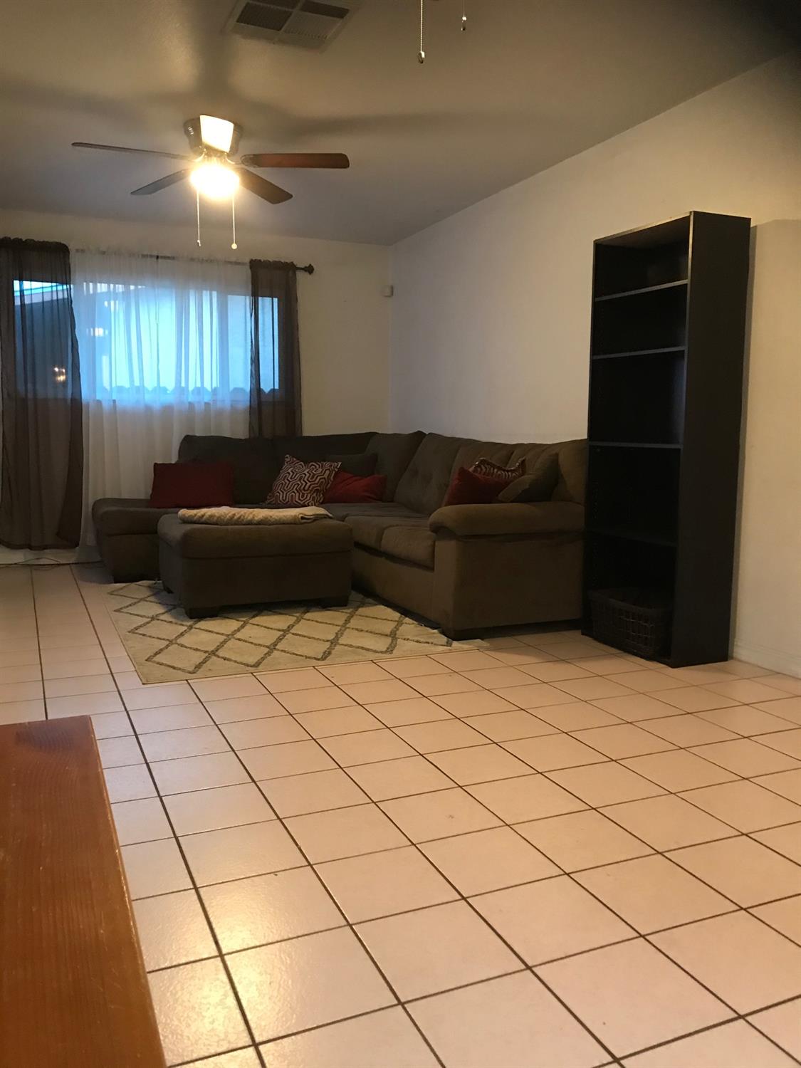 348 East Myrtle Avenue Reedley, CA 93654 - Photo 25 of 37 Gallery Image 25