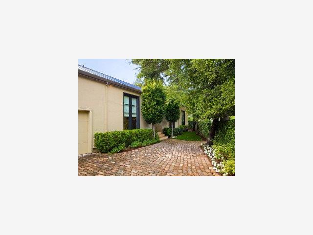 102 Middlefield Road Palo Alto, CA 94301 - Photo 9 of 9 Gallery Image 9