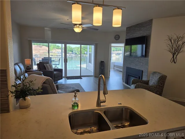 $429,000 | 275 Flynn Road, Unit 304, Lake Ozark, MO 65049