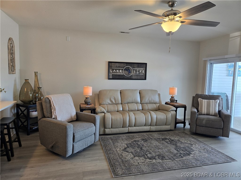 275 Flynn Road, Unit 304 Lake Ozark, MO 65049 - Photo 7 of 30