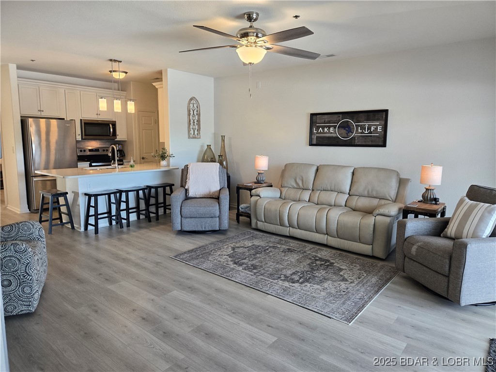 275 Flynn Road, Unit 304 Lake Ozark, MO 65049 - Photo 8 of 30