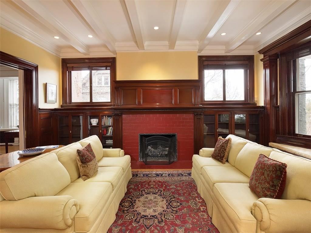 121 Woodland Road Pittsburgh, PA 15232 - Photo 4 of 25 Gallery Image 4