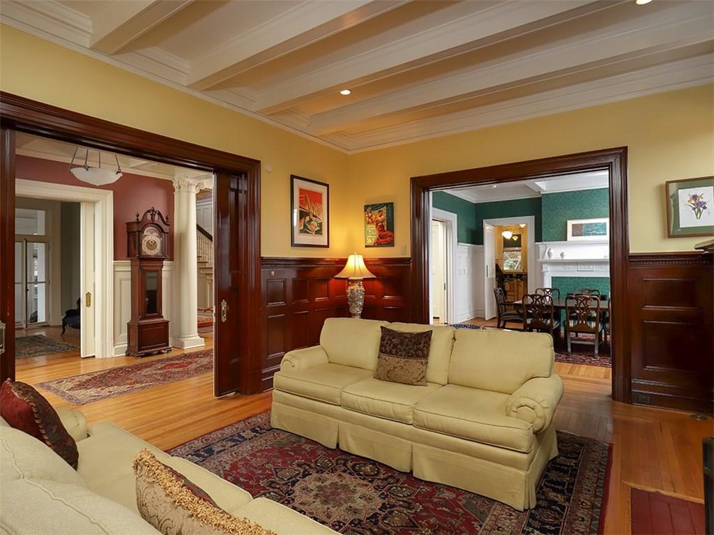 121 Woodland Road Pittsburgh, PA 15232 - Photo 5 of 25 Gallery Image 5