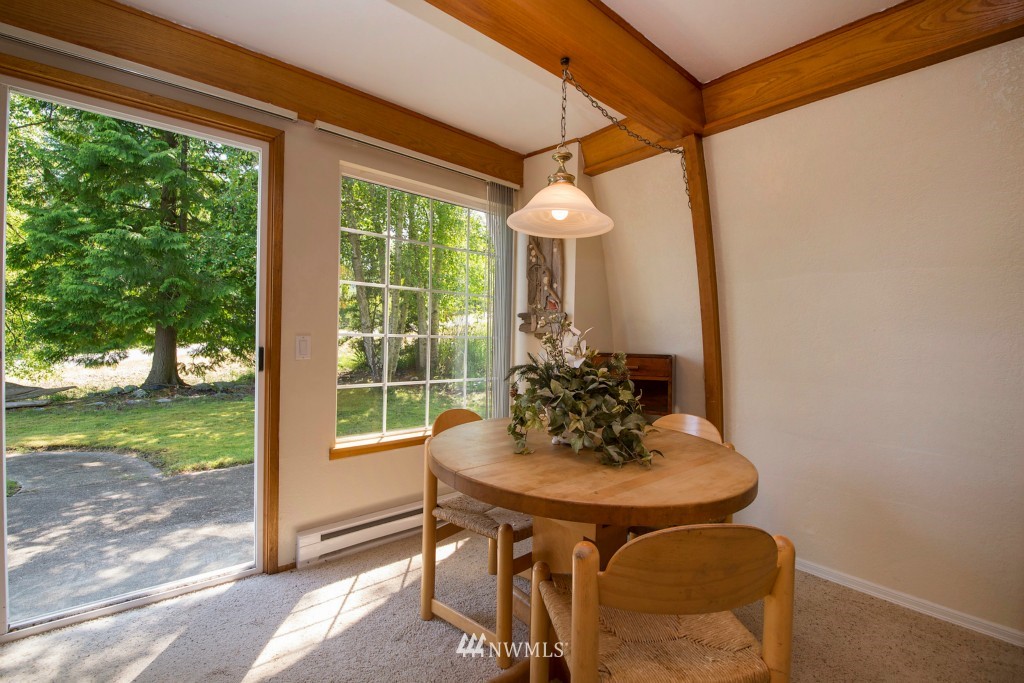 8111 Kispiox Road Blaine, WA 98230 - Photo 12 of 25 Gallery Image 12