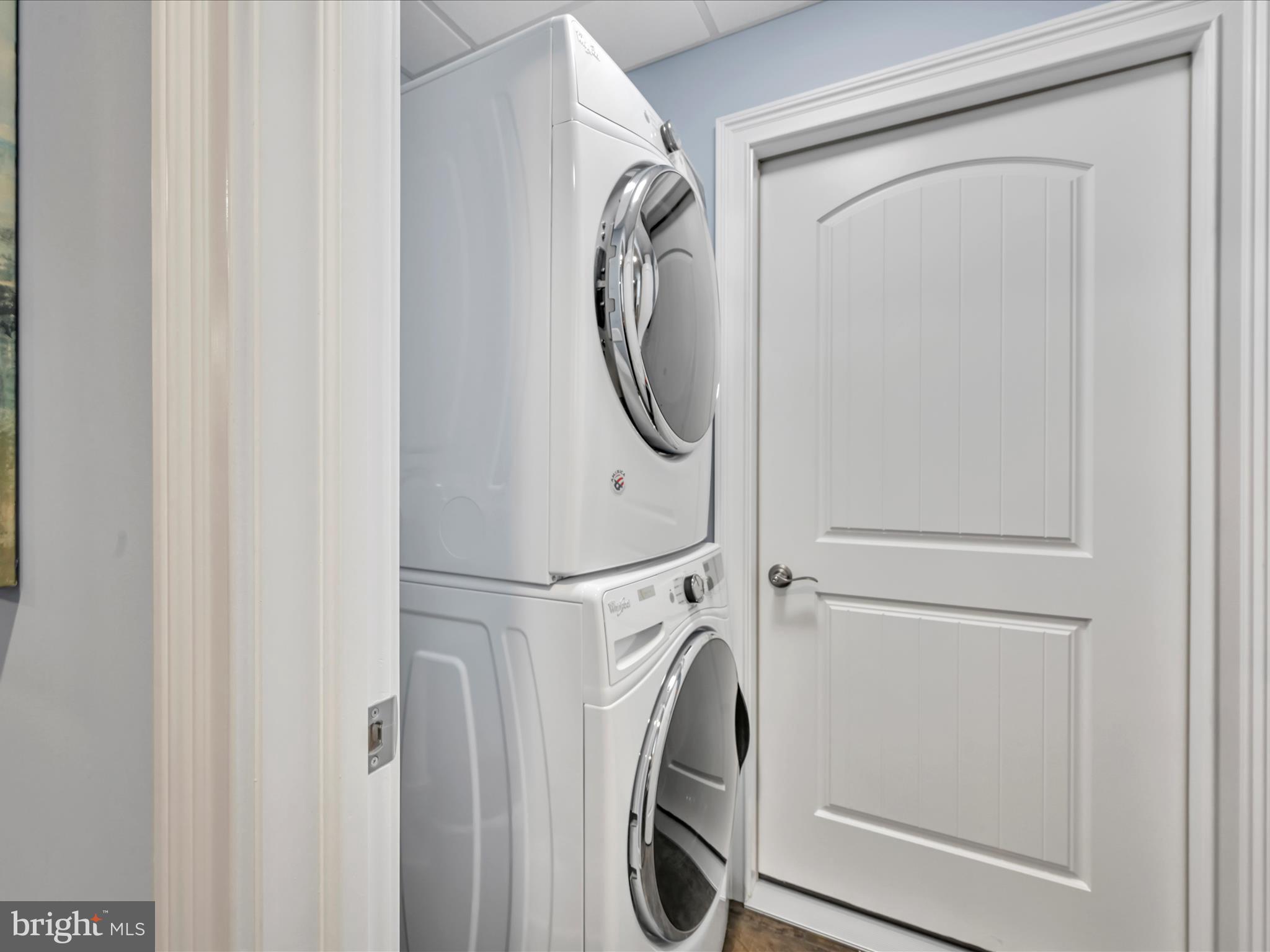 992 Buckwalter Road Lititz, PA 17543 - Photo 54 of 62 a utility room with dryer and washer