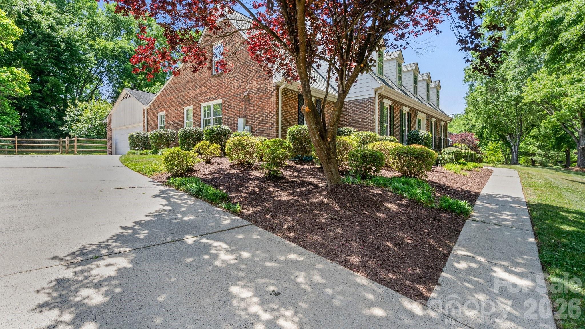 2327 Hamilton Mill Road Charlotte, NC 28270 - Photo 2 of 25