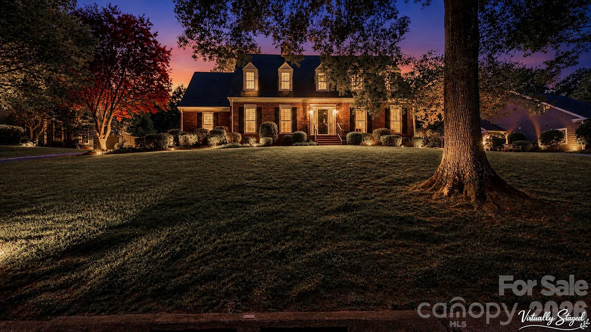 2327 Hamilton Mill Road Charlotte, NC 28270 - Photo 5 of 25