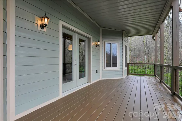 $1,175,000 | 123 Isuhdavga Court, Brevard, NC 28712