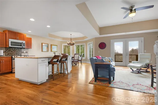 $1,175,000 | 123 Isuhdavga Court, Brevard, NC 28712