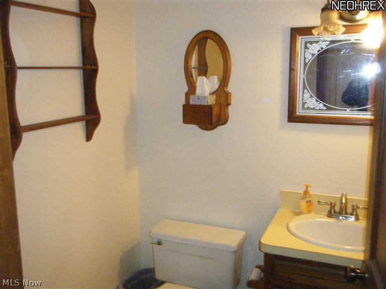 3580 Hamlin Road Medina, OH 44256 - Photo 12 of 25
