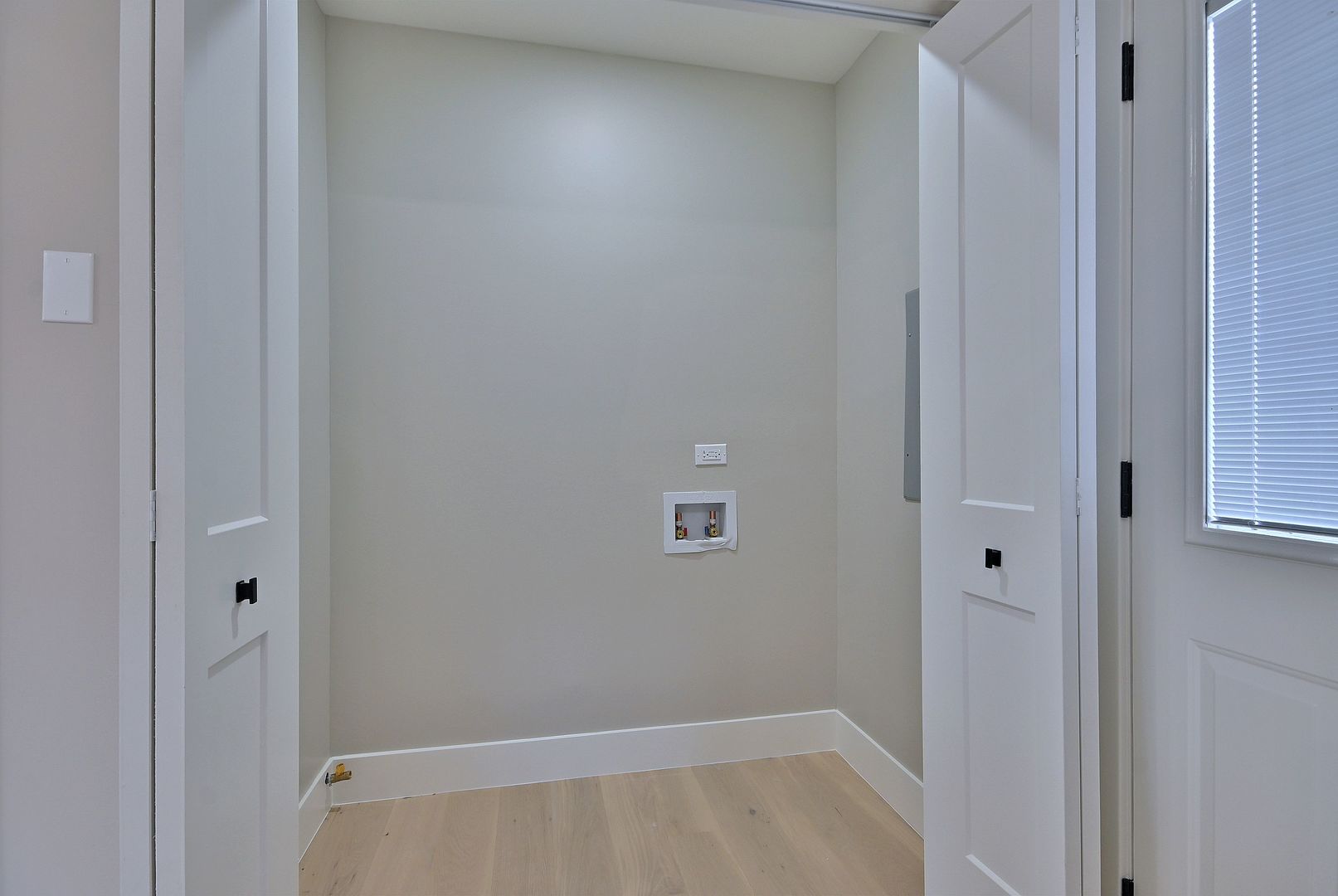 656 Comstock Avenue Elmhurst, IL 60126 - Photo 12 of 39