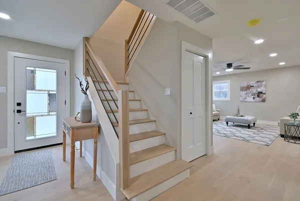 a view of an empty walk in closet