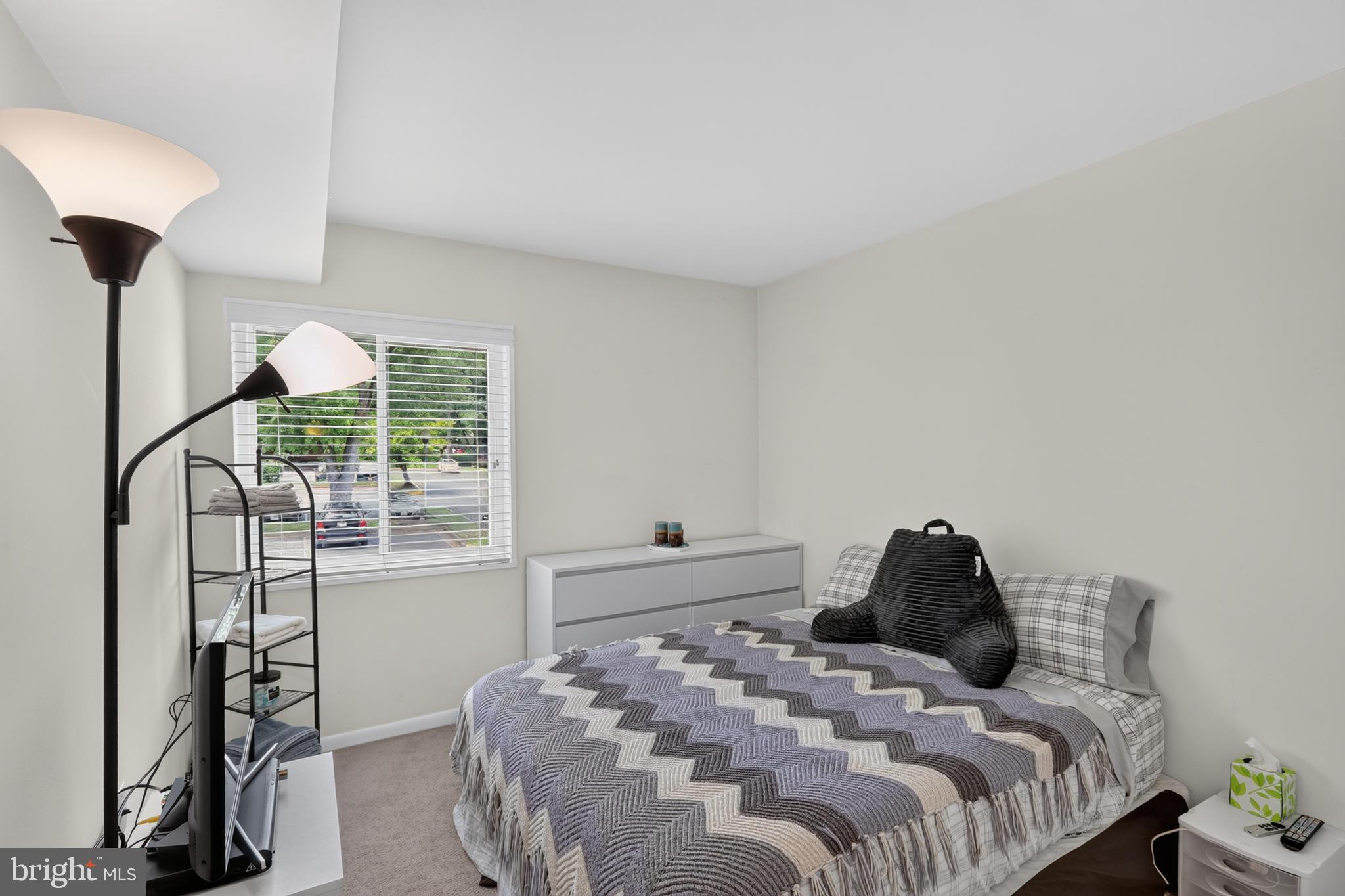 1427 Northgate Square, Unit 12 Reston, VA 20190 - Photo 9 of 15 Gallery Image 9