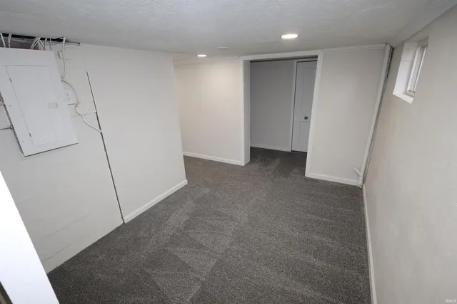 $189,900 | 2410 East 3rd Street, Mishawaka, IN 46544