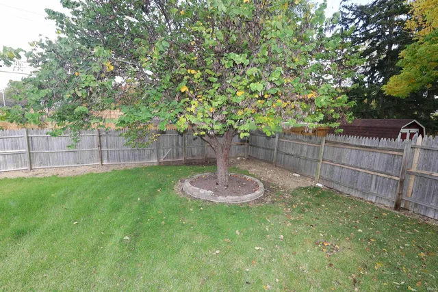 $189,900 | 2410 East 3rd Street, Mishawaka, IN 46544