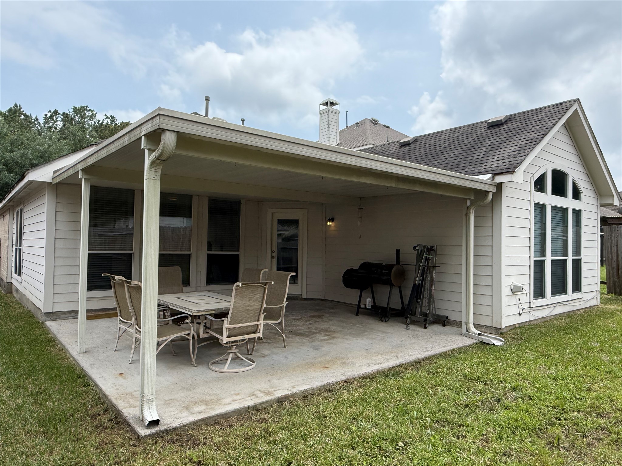 2327 Kylie Court Spring, TX 77386 - Photo 12 of 15 a view of a house with patio