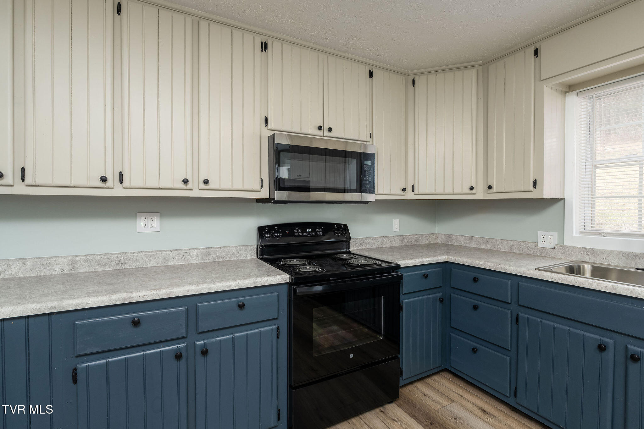 6672 Roan Creek Road Butler, TN 37640 - Photo 49 of 163 DSC00375-Edit