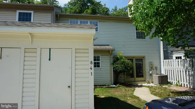 $2,600 | 841 Waterford Drive, Frederick, MD 21702