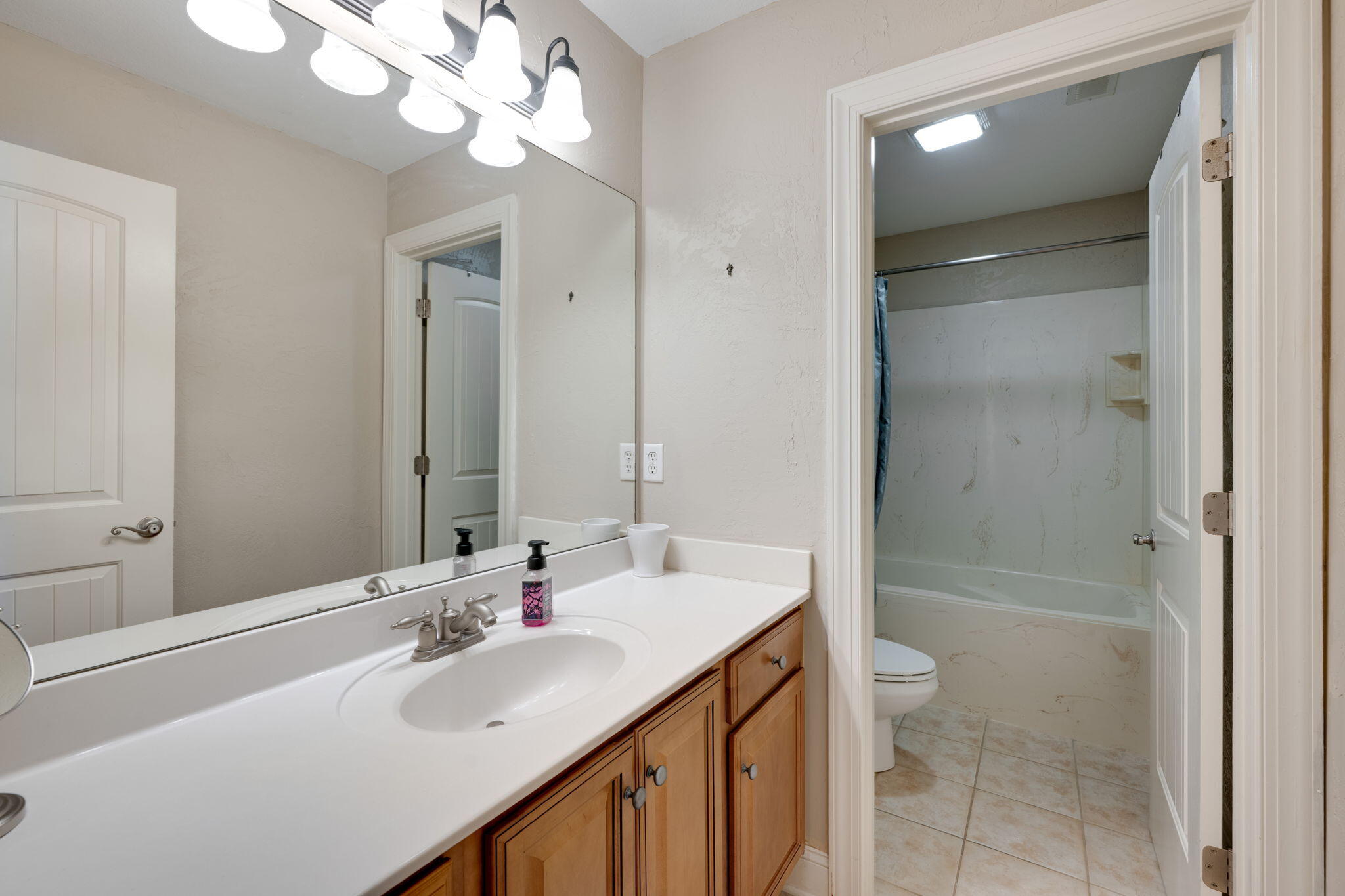 5388 Mandarin Circle Hixson, TN 37343 - Photo 25 of 44 35-web-or-mls-DSC_9604-88