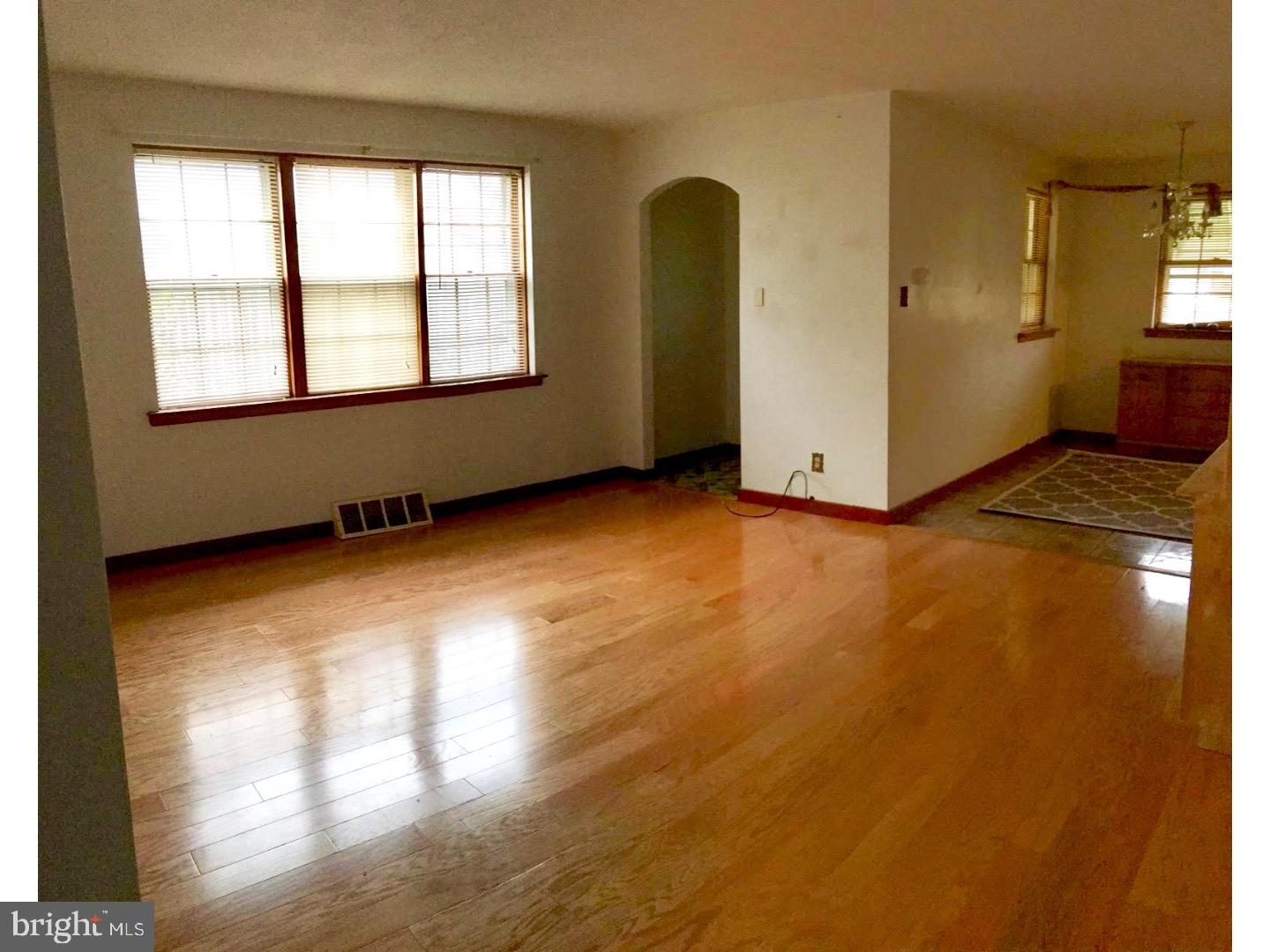 9208 Annapolis Road Philadelphia, PA 19114 - Photo 17 of 17 Gallery Image 17